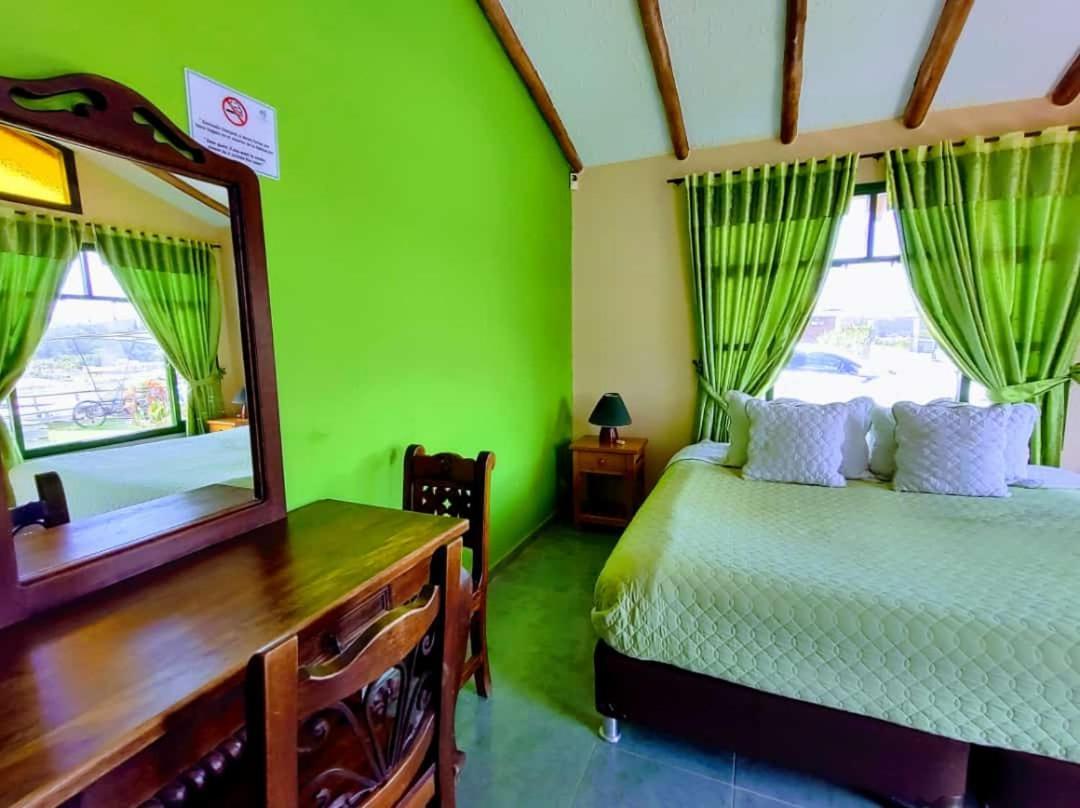 Hotel Cabanas San Cayetano Paipa Buitenkant foto