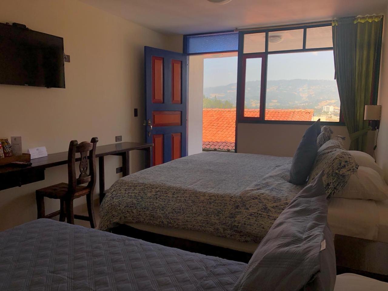 Hotel Cabanas San Cayetano Paipa Buitenkant foto