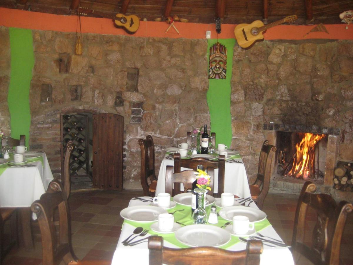 Hotel Cabanas San Cayetano Paipa Buitenkant foto