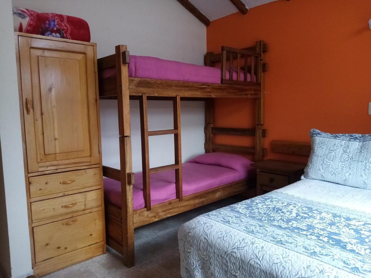 Hotel Cabanas San Cayetano Paipa Buitenkant foto